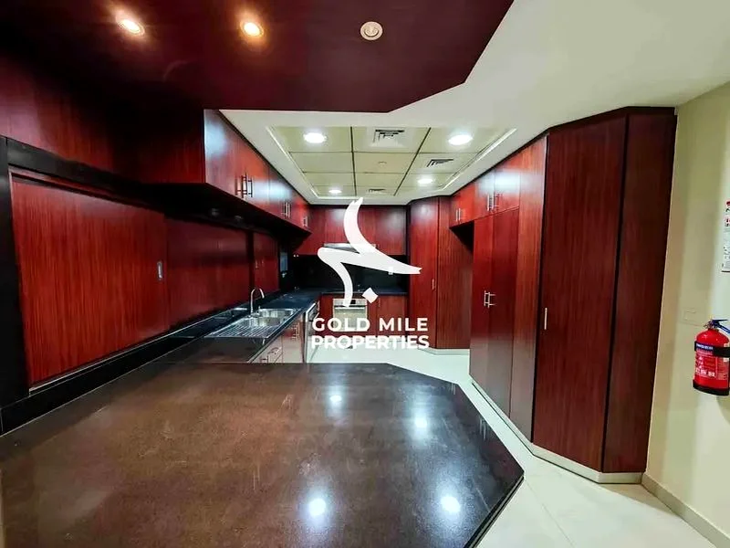 Elegant 3 BHK with Maid's Room ||| Spacious Big Layout ||| Family Building63744426409602113