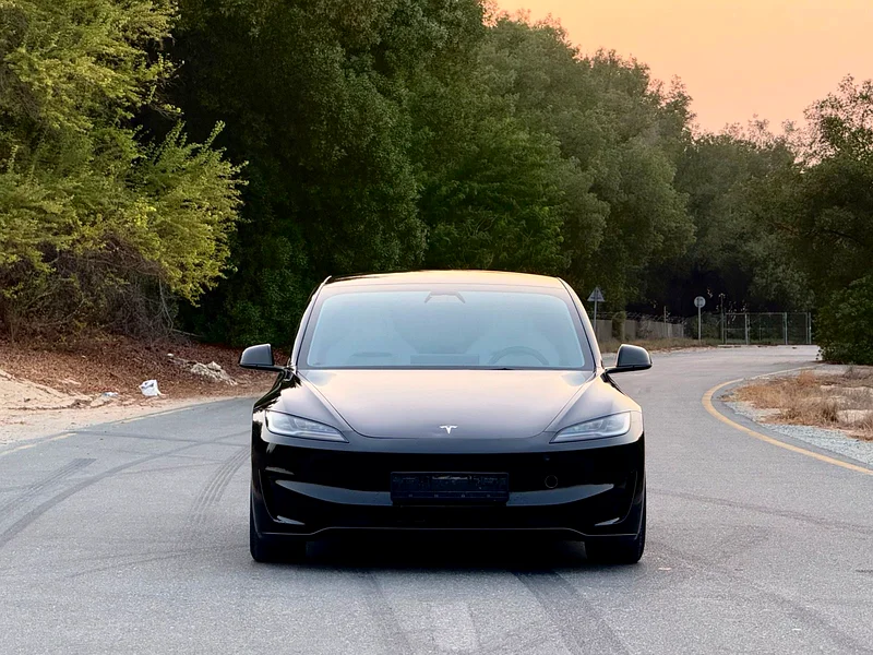TESLA MODEL 3 PERFORMANCE GCC 202463398505192194112