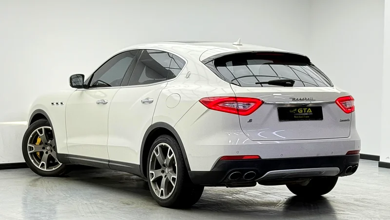 2017 Maserati Levante, 2026 Service Contract, Service History, Excellent Condition, GCC63398485513731113