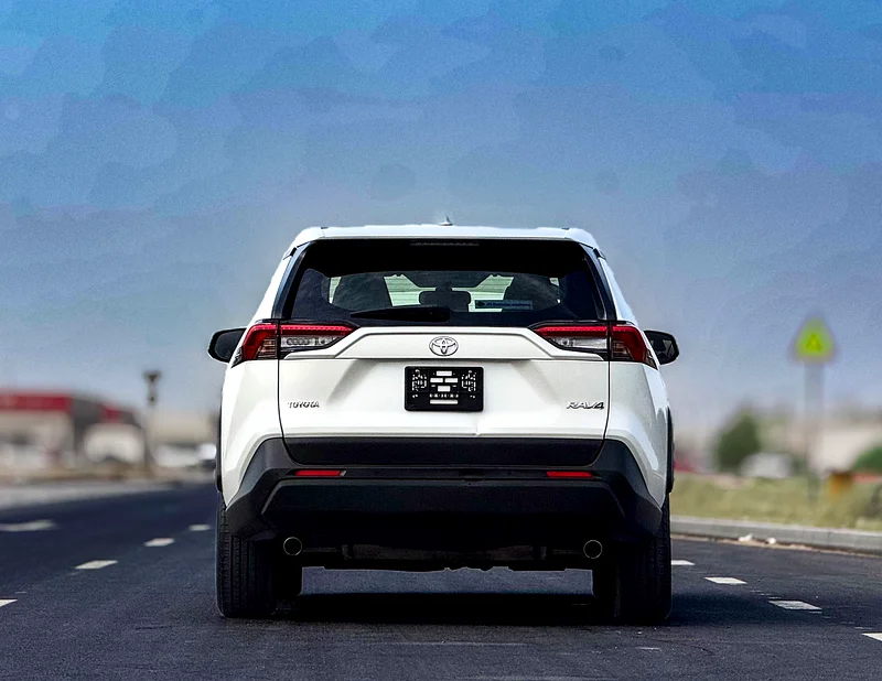 Toyota Rav4 2.5L 2021 GCC accident-free in excellent condition 1333 P.M63401304961281114