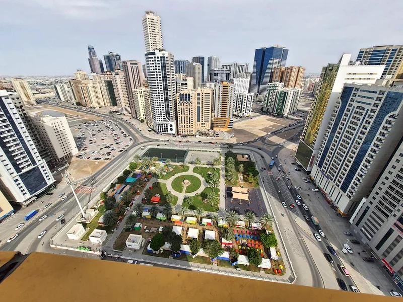 FULL OPEN PARK VIEW NEAT ONLY FOR FAMILIES 31K,32K,34K,1 MONTH FREE OPPOSITE AL NAHD PARK SAME LINE LULU CLOSE TO RTA BUS STOP TO STADIUM METRO STATION63706773812354112