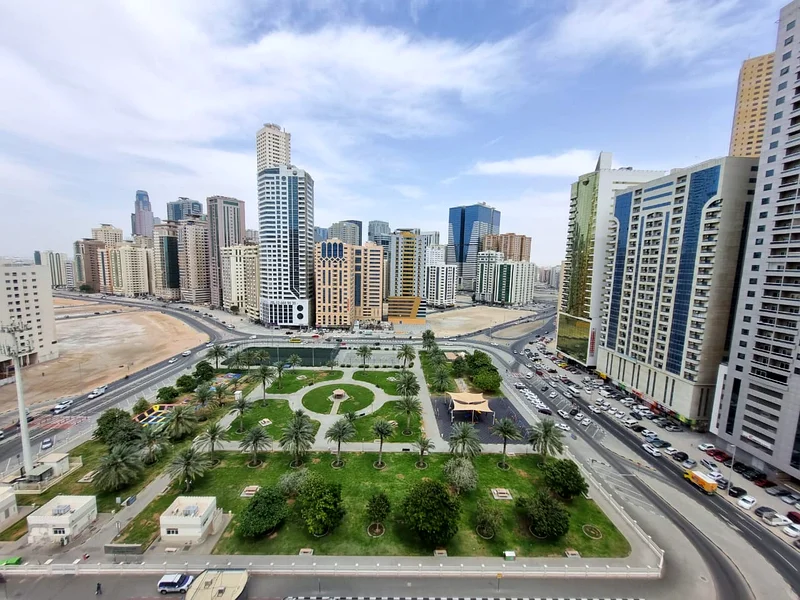 FULL OPEN PARK VIEW NEAT ONLY FOR FAMILIES 31K,32K,34K,1 MONTH FREE OPPOSITE AL NAHD PARK SAME LINE LULU CLOSE TO RTA BUS STOP TO STADIUM METRO STATION63706773812354110