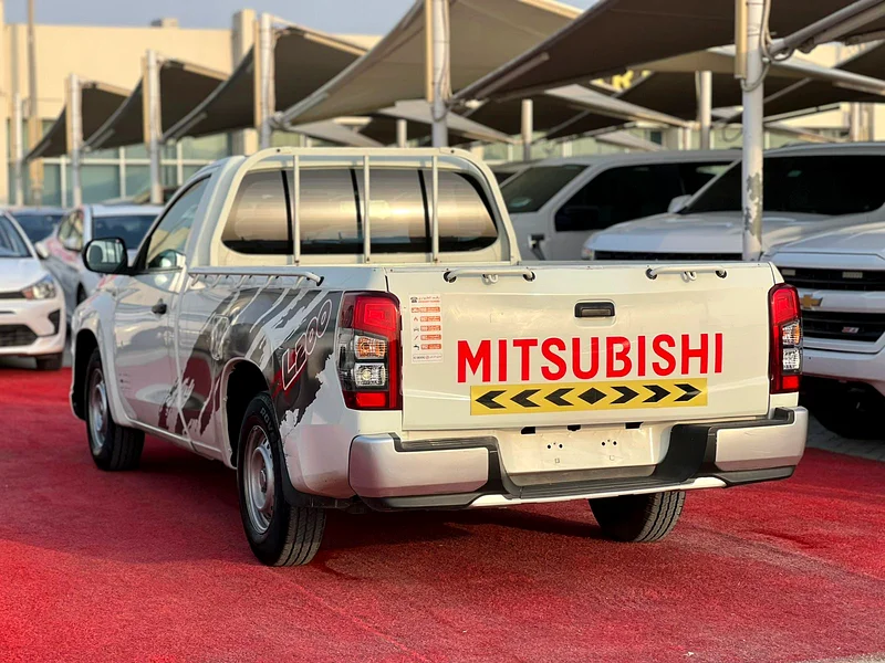 2022 | Mitsubishi L200 | S/C | Manual | Ref#80263398589697283113