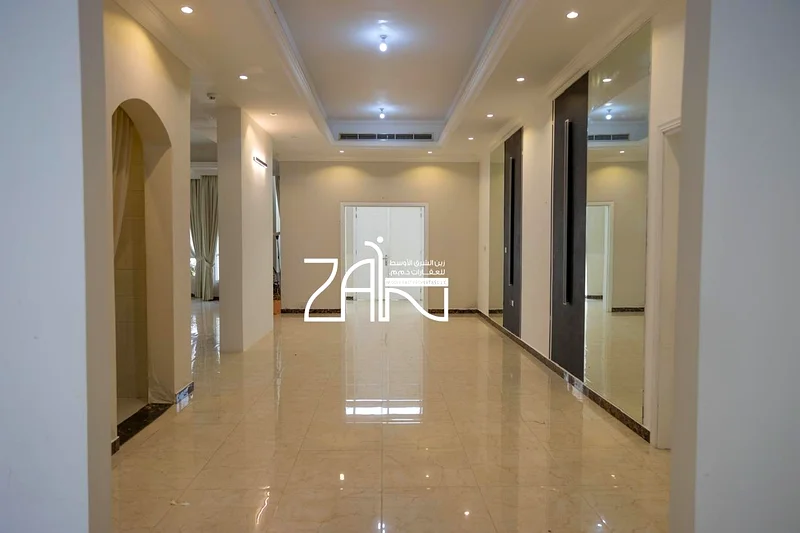 فيلا فاخرة قابلة للتفاوض مكونة من 3 طوابق و9 غرف نوم مع غرف للخدم63838854601347114
