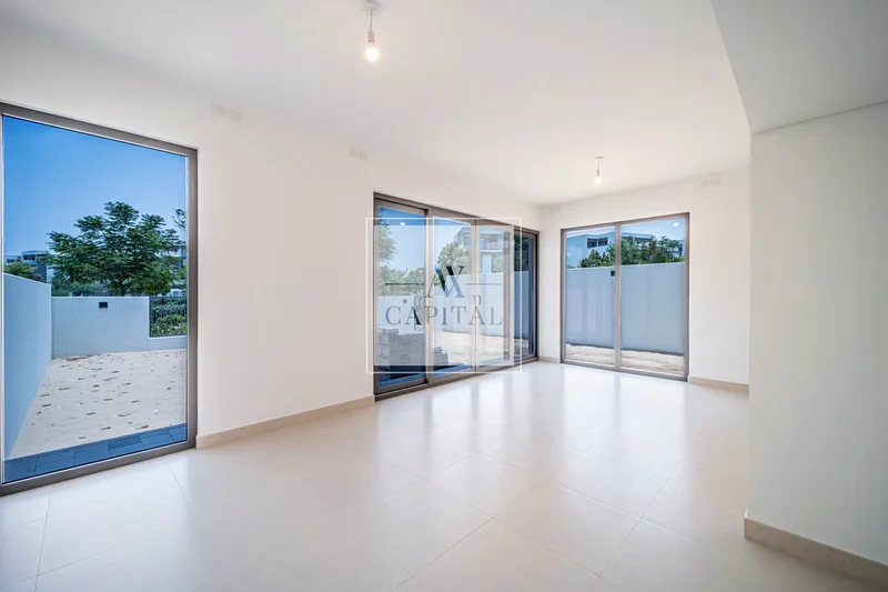 Brand New | Corner Villa | Rooftop Suite and Co63806667341185111