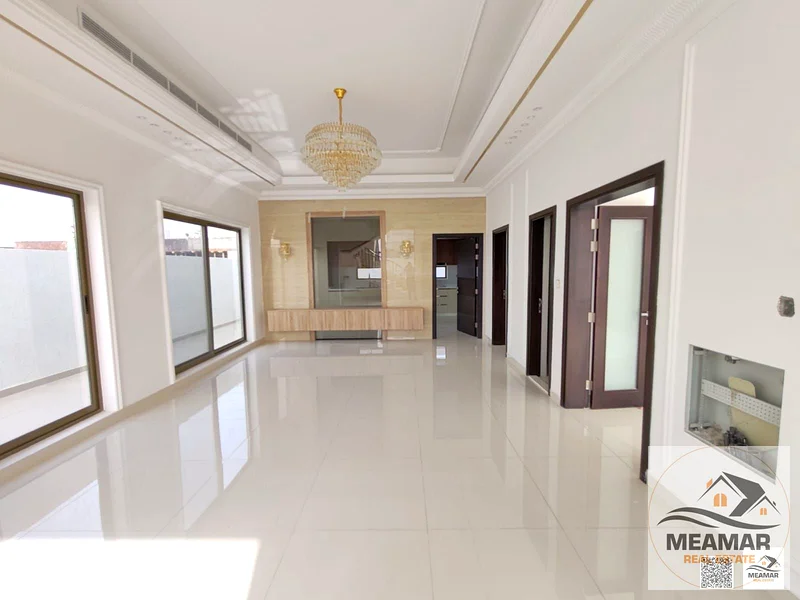 فيلا زاوية للبيع، ملكية حرة لجميع الجنسيات، تشطيب فاخر، مناطق واسعة63891799557762112