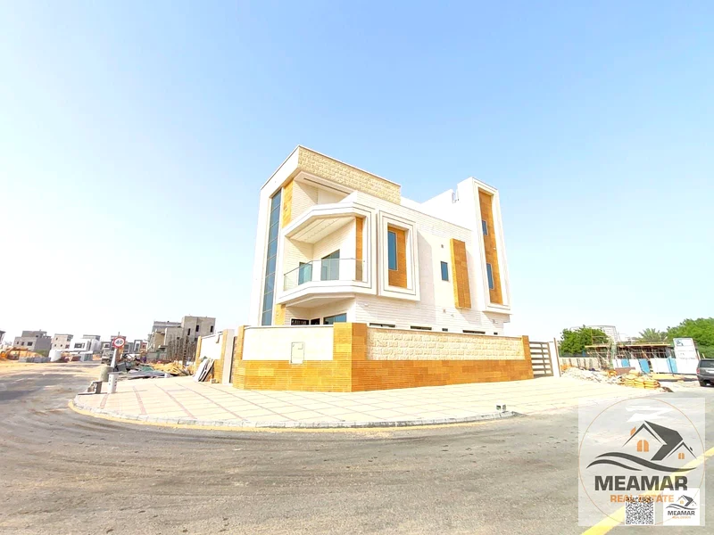 فيلا زاوية للبيع، ملكية حرة لجميع الجنسيات، تشطيب فاخر، مناطق واسعة63891799557762111