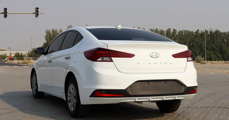 هيوانداى إلنترا 2020 خليجى بدون حوادث بحاله ممتازه ممشى 104000 KM بمحرك 1600 سى سى وبسعر  34000 درهم63406905079938113