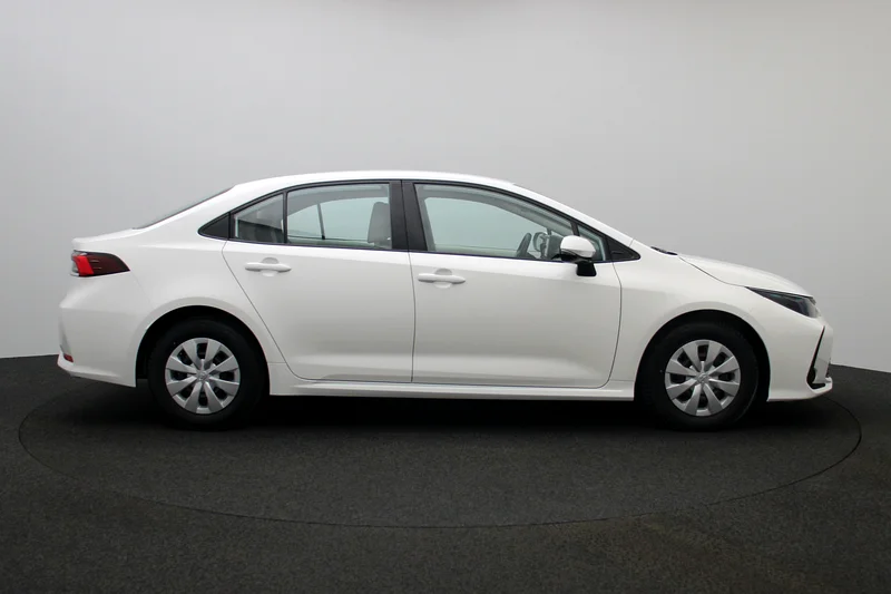 TOYOTA COROLLA SDN P 1.6L CVT XLI RA63401305357570114