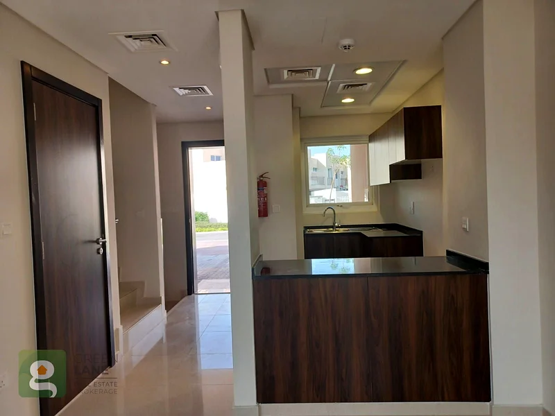 Basement | Vacant | Single Row | Type RRB-M64005313553667114