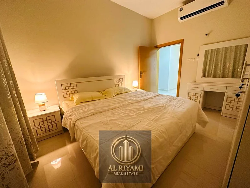 شقة من غرفتي نوم بأجمل تصميم للإيجار الشهري في كورنيش عجمان63294270118402113