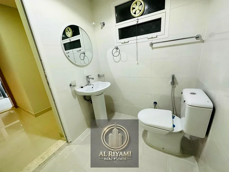 شقة من غرفتي نوم بأجمل تصميم للإيجار الشهري في كورنيش عجمان63294270118402114