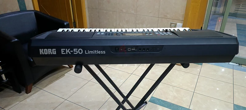KORG EK-50 Limitless（リミットレス） 中古美品 KORG EK-50 Limitless | dubizzle