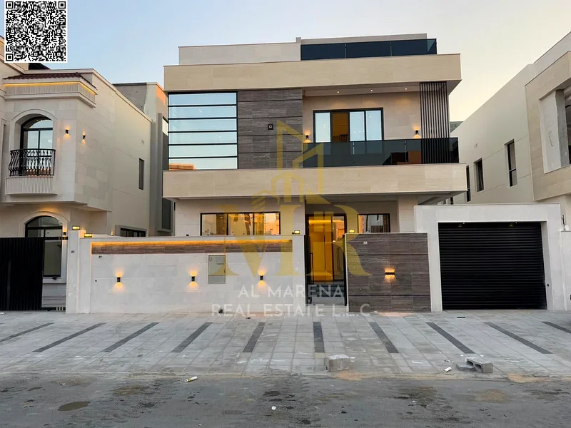 A villa directly from the owner, with personal finishing, on a main street, close to all services. Freehold for all nationalities and without a down p63893447725443112
