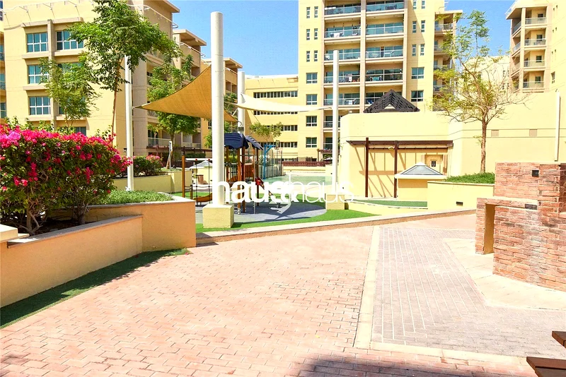 Vacant October | Corner Unit | Emaar | High Floor63919225726339112
