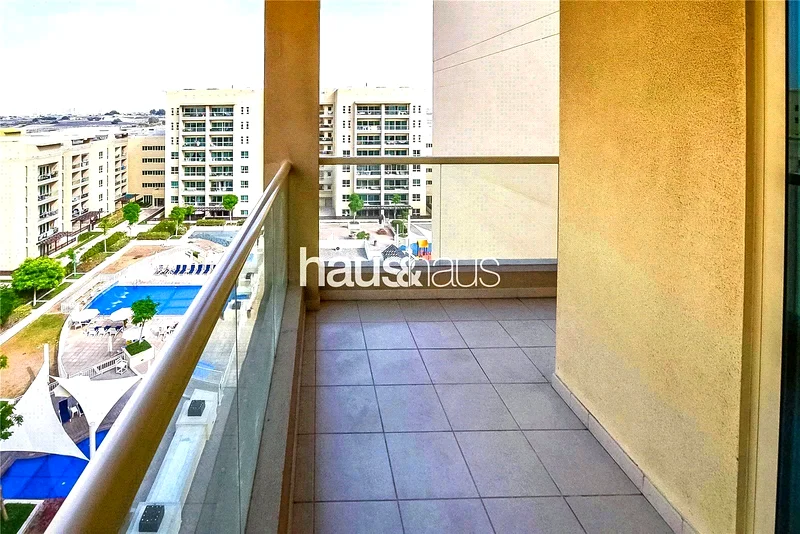 Vacant October | Corner Unit | Emaar | High Floor63919225726339111