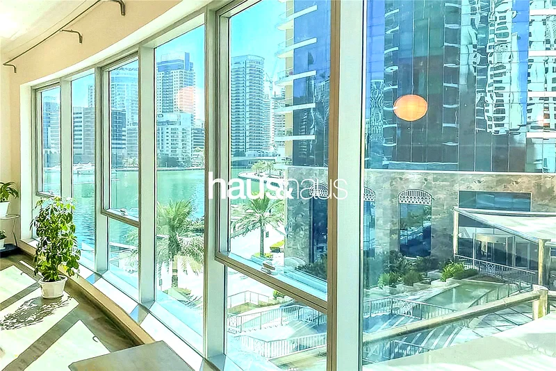 Upgraded | Full Marina Views | Vacant | Low floor64041139352067112