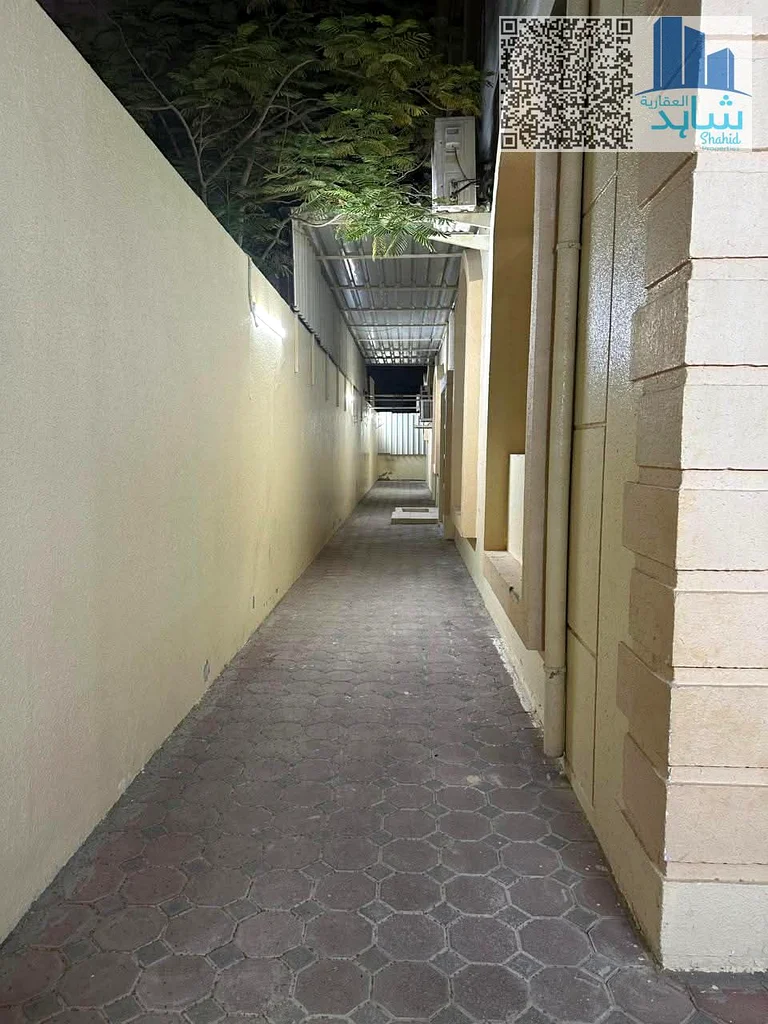 Villa for Annual Rent in Al Rawda 263405205757313111