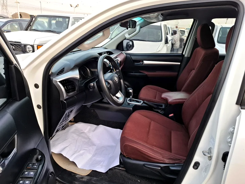 Toyota Hilux SR5 4.0L 2018 AT DC White Petrol Full (Export Only)63401313078658114