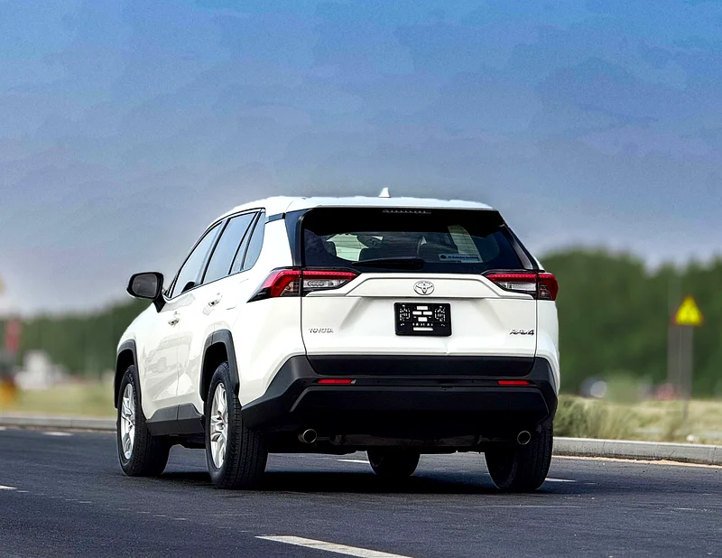 Toyota Rav4 2.5L 2021 GCC accident-free in excellent condition 1333 P.M63401304961281113