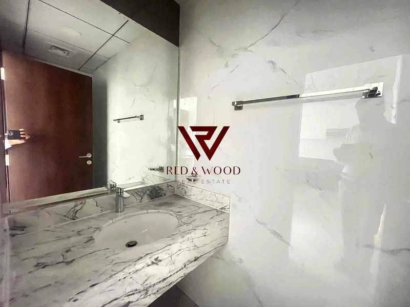 تخطيط واسع | | موقع متميز63404363903874112