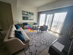 FULLY FURNISHED 3BHKWITH BALCONY AND HARBOR VIEW FOR 320K