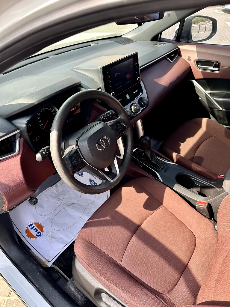 Toyota Corolla Cross63401321818755114