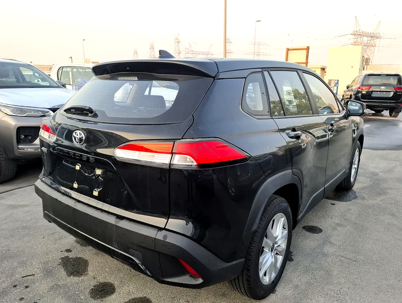 Toyota Corolla Cross 2.0L 2025 Black Petrol (Export only)63402408839426111