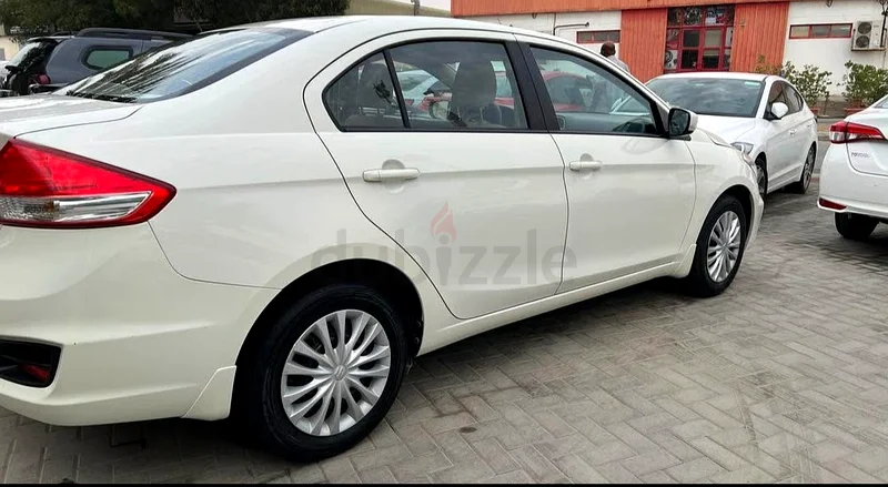 Suzuki ciaz full automatic model 2023633985089351691112