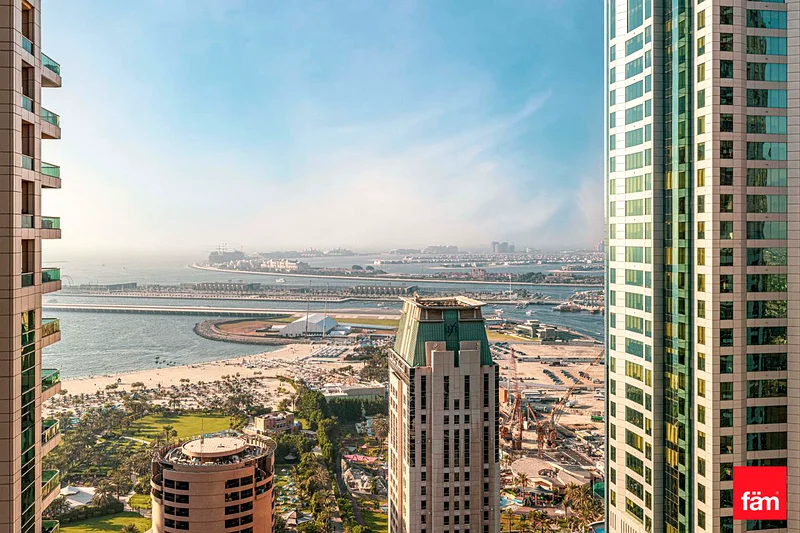 VACANT ON TRANSFER / SEA VIEW / HIGH FLOOR64037174060161113