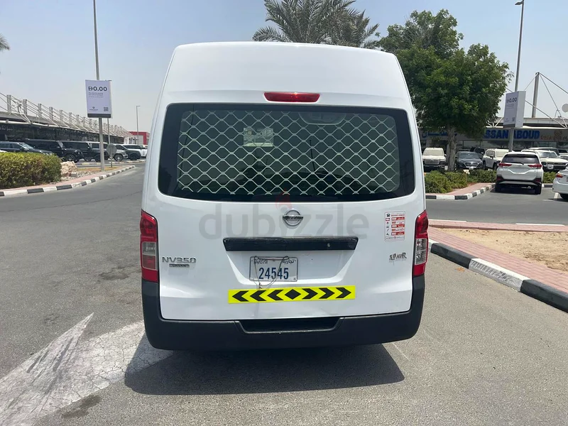 Nissan urvan highroof cargo van nice car63399958612226113