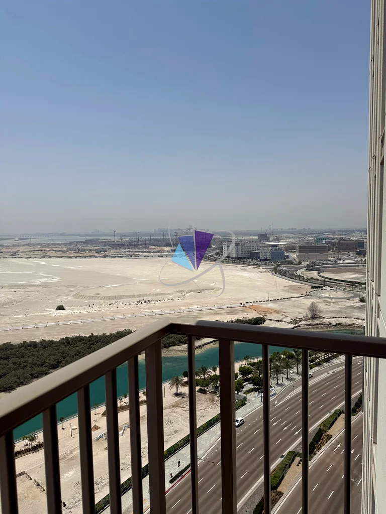 High ROI . Sea View ! High Floor . Ideal Investment .63844568783233112