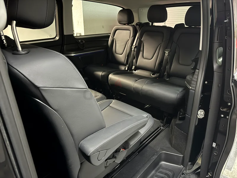 Mercedes-Benz V300 Avantgarde 2025 GCC63399921853827112