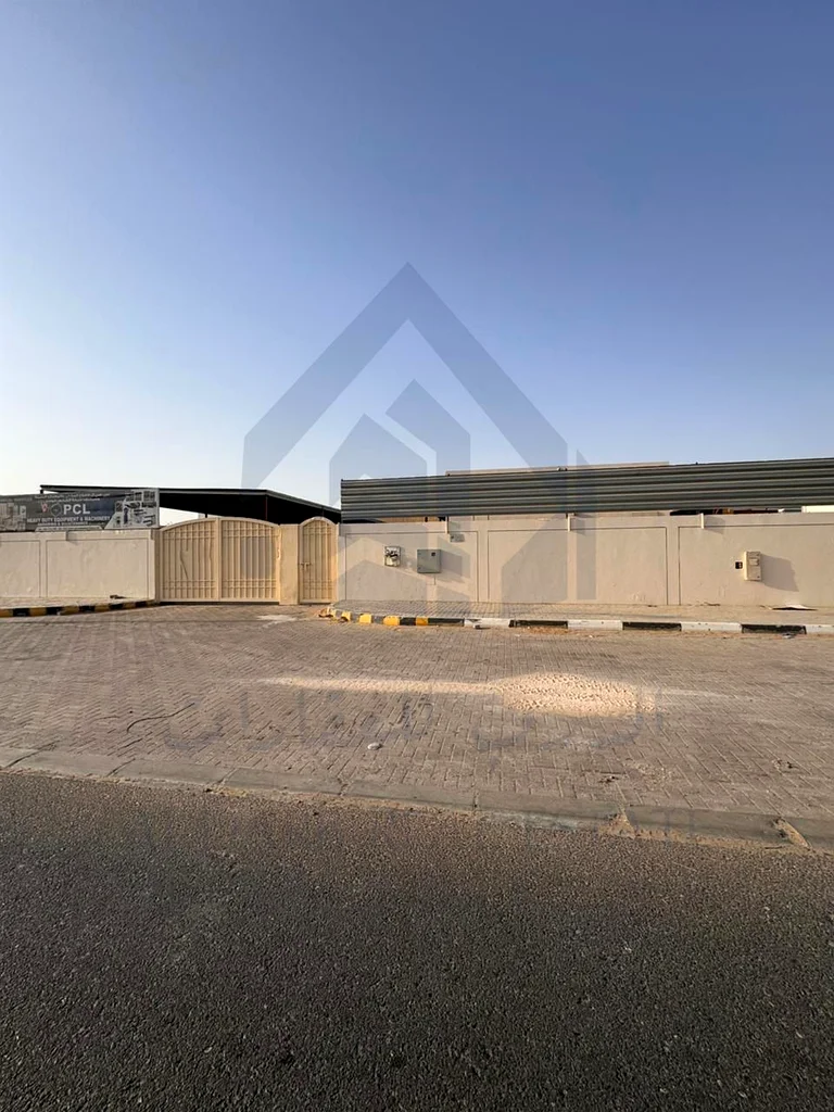 14,000 Sqft / Ready / Vacant / Sajja Hanu63820961457411111