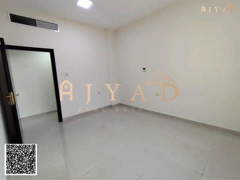 شقة مكونة من غرفتين وصالة في المرابع 3 بسعر مناسب | 1060 قدم مربع | 40,000 درهم في 4 شيكات63718951049217114