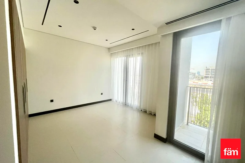 Vacant | Single Row | 3 Bed plus Maid63929581111937114
