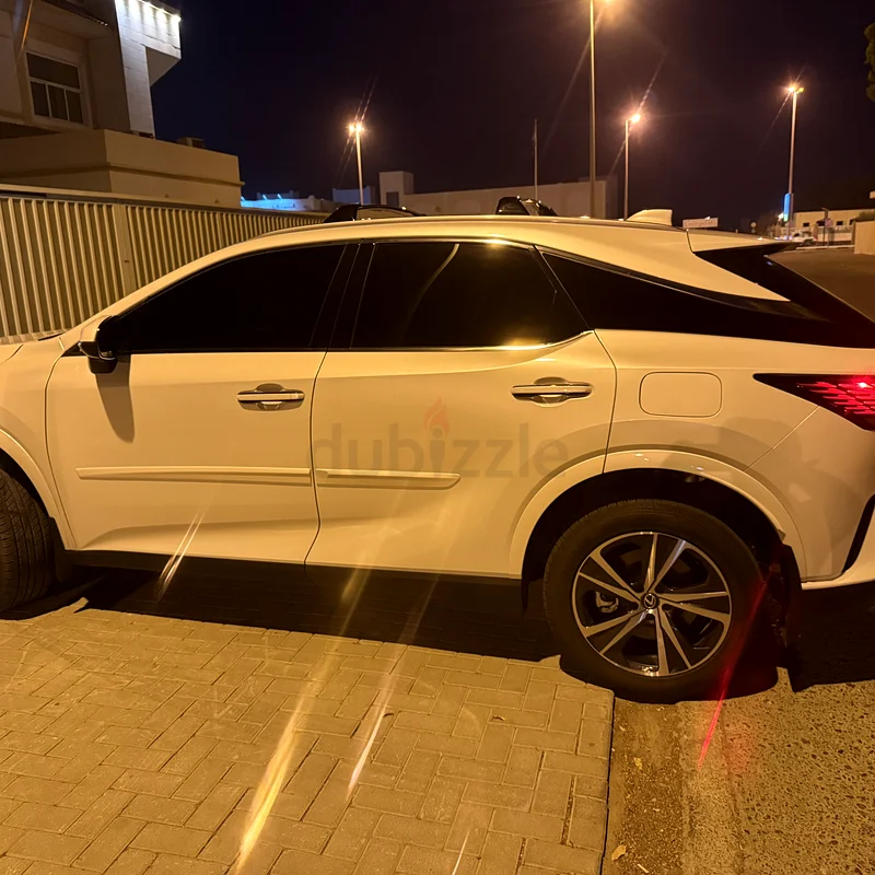 لكزس آر إكس 35063398644215169112