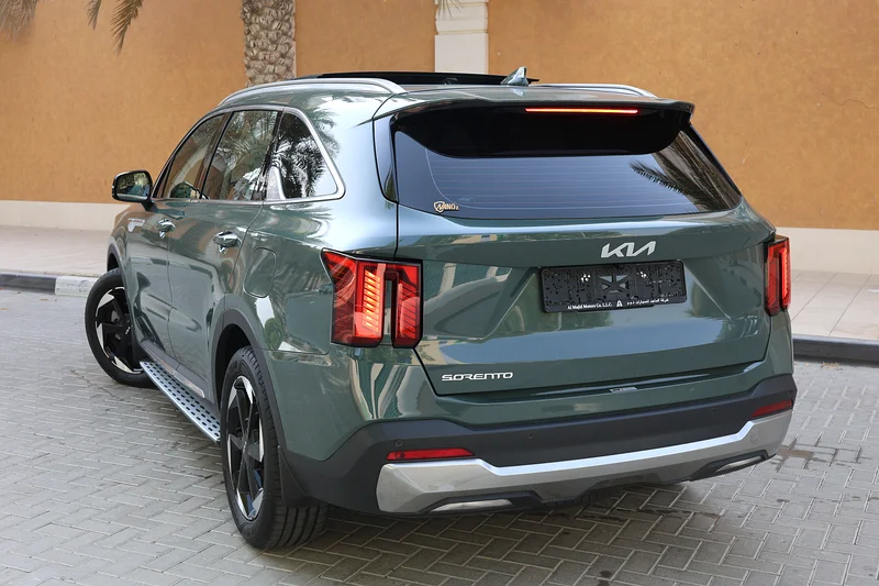 KIA SORENTO 2.5L - 2025 - 5000 KM - UNDER WARRANTY - GCC SPECIFICATIONS63398629744385112