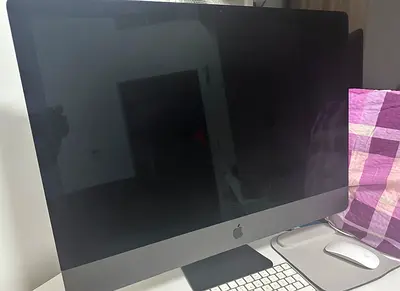 iMac Xeon A1862 2017 27” 5k 10 /32GB /1Tb 8Gb  GPU