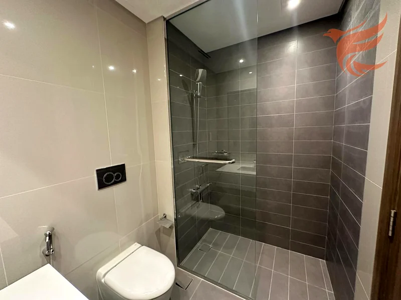 2BHK - ديكور حديث - إطلالة على البحر - جديد بالكامل |63861749662849114
