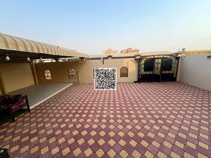 فيلا فاخرة للبيع مكونة من 5 غرف نوم رئيسية في المويهات 1 عجمان63869605639682112