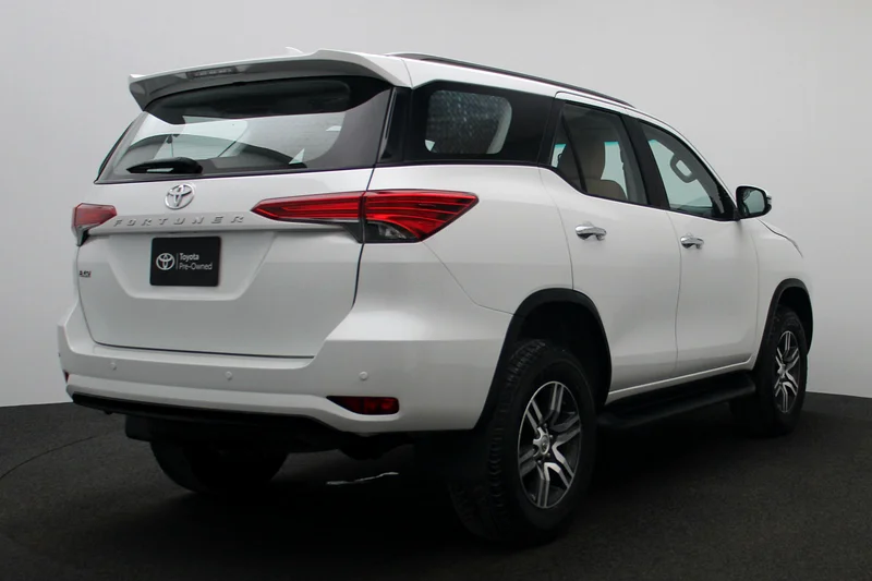 TOYOTA Fortuner 5 DR P 2.7L AT EXR RA63399945677826112