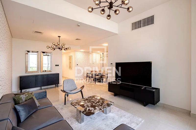 Elegant Unit | Community View | Prime Location63973718279171111