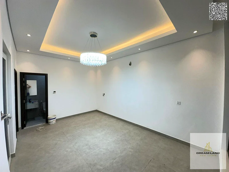 For sale - a distinctive villa in Al Helio 2 - Ajman | 1800 square feet | 5 master bedrooms | Majlis and hall | Price: 1.235 million dirhams inclusive63893337537537112