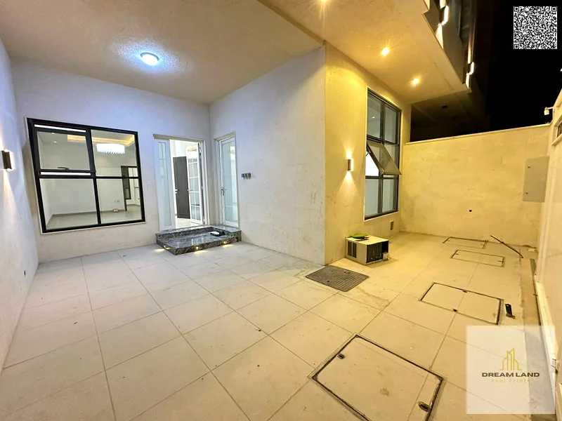 For sale - a distinctive villa in Al Helio 2 - Ajman | 1800 square feet | 5 master bedrooms | Majlis and hall | Price: 1.235 million dirhams inclusive63893337537537113