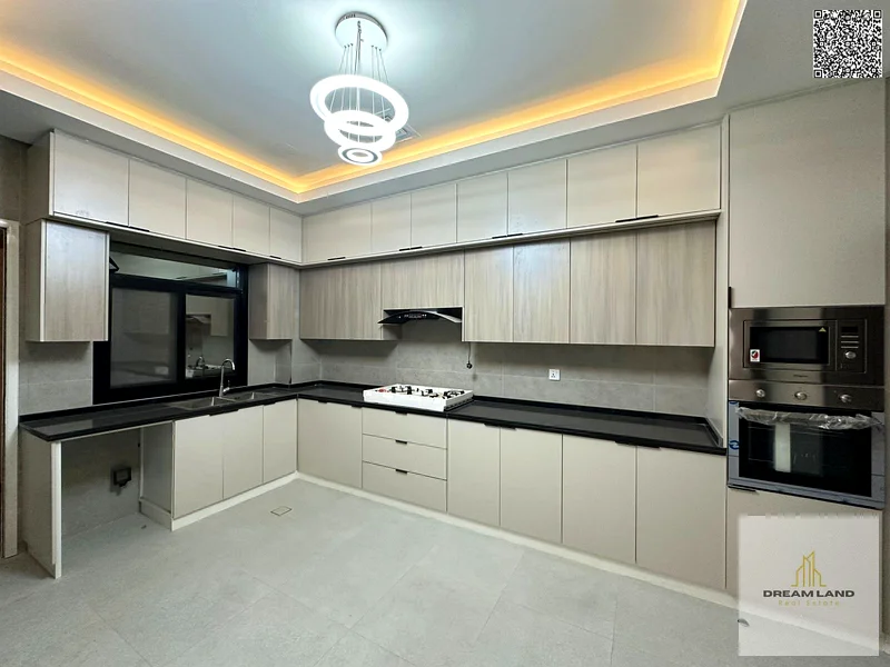 For sale - a distinctive villa in Al Helio 2 - Ajman | 1800 square feet | 5 master bedrooms | Majlis and hall | Price: 1.235 million dirhams inclusive63893337537537114