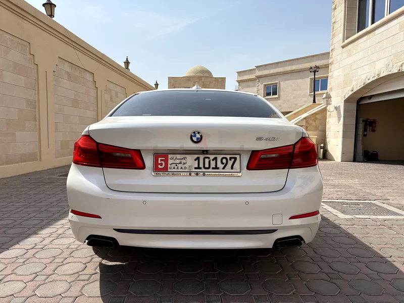 بي إم دبليو 540i63410194748930113