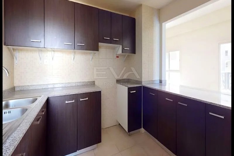 2 BEDROOM | UNFURNISHED | WITH BALCONY63917564573826113