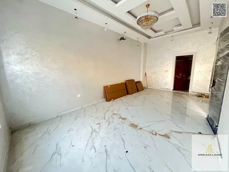 For sale directly from the owner, a super deluxe villa at an attractive price, with special finishes, 100% bank financing, and freehold.63892020671107113