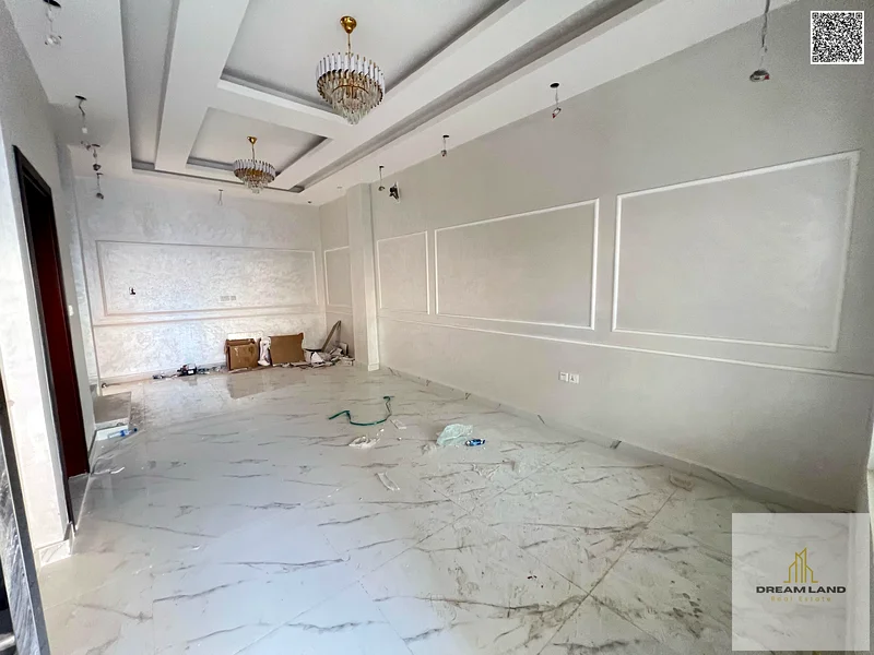 For sale directly from the owner, a super deluxe villa at an attractive price, with special finishes, 100% bank financing, and freehold.63892020671107114
